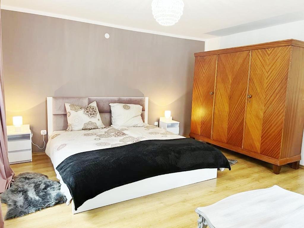 Golebi Puch - Przytulny Apartament Na Wylacznosc Kudowa-Zdrój Kültér fotó
